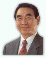 Der Entwickler der GENESEN Acutouch-Therapei Prof. Dr. Chi Kyung, Kim